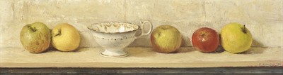 Apples with Cup